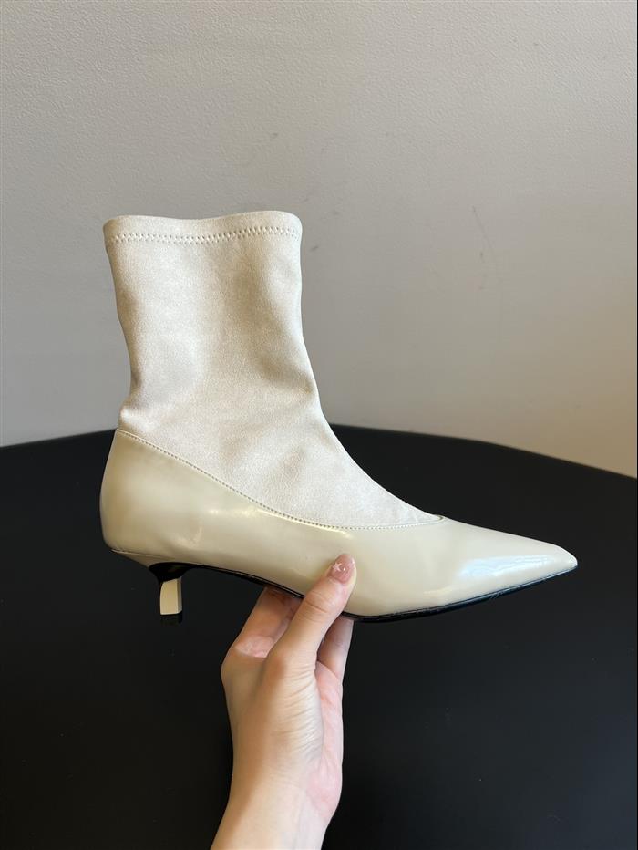 20251128172612701 380